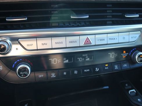 Used 2022 Kia Telluride EX w/ EX Premium Package image 9