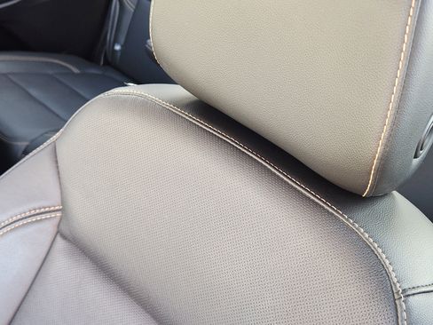 Used 2019 Chevrolet Traverse Premier w/ Redline Edition image 20