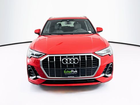 Used 2025 Audi Q3 2.0T Premium AWD/4WD image 2