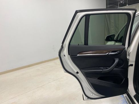 Used 2021 BMW X1 xDrive28i w/ Convenience Package image 22