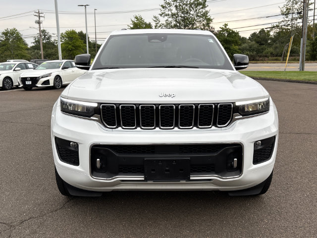 Used 2023 Jeep Grand Cherokee Overland w/ Luxury Tech Group IV AWD/4WD image 6