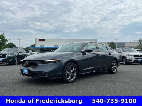 Certified 2025 Honda Accord EX-L image 4