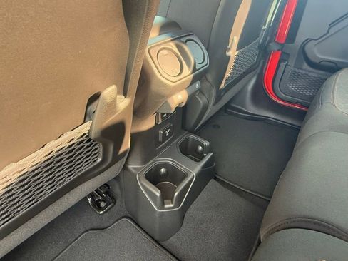 New 2026 Jeep Gladiator Mojave image 24