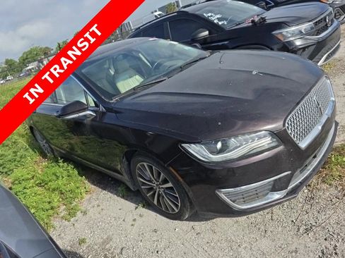 Used 2020 Lincoln MKZ FWD image 3