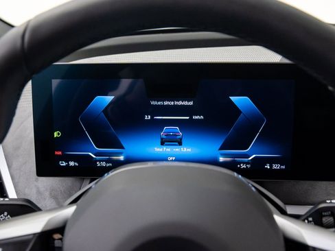 New 2026 BMW iX xDrive60 w/ M Sport Package image 21