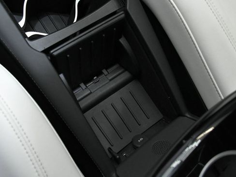 Used 2017 Tesla Model S 100D image 28