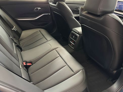 Used 2026 BMW 330i Sedan w/ Premium Package RWD image 32