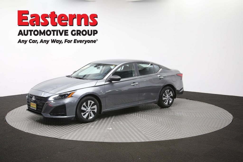 Used 2024 Nissan Altima 2.5 S FWD image 55
