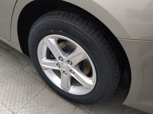Used 2022 Chevrolet Malibu LS w/ Driver Confidence Package II FWD image 31