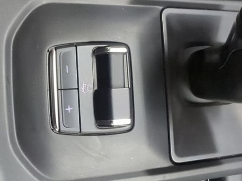 Used 2024 GMC Sierra 1500 AT4 w/ AT4 Preferred Package AWD/4WD image 20