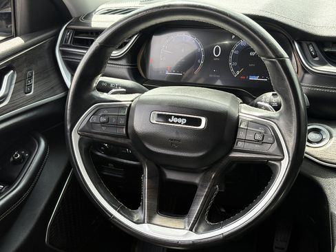 Used 2021 Jeep Grand Cherokee L Limited image 21