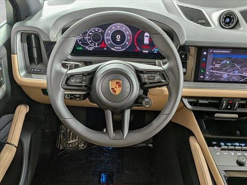 New 2026 Porsche Cayenne image 15
