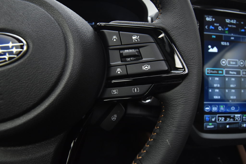 Used 2025 Subaru Forester Touring AWD/4WD image 31