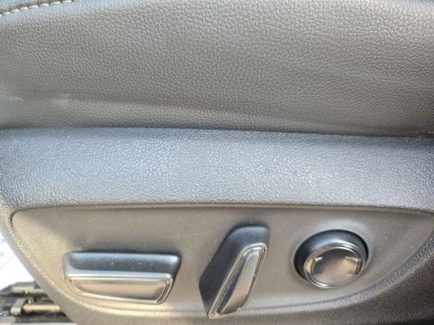 Used 2024 Toyota Grand Highlander AWD image 30