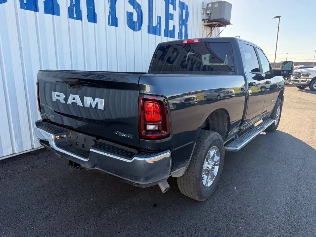 Used 2026 RAM 2500 Big Horn AWD/4WD image 9