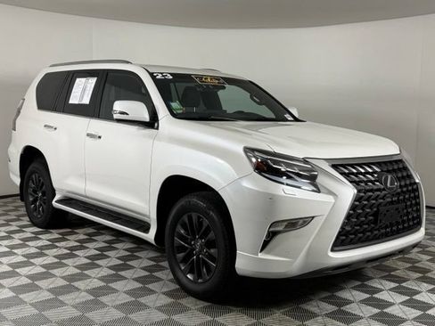 Used 2023 Lexus GX 460 Premium w/ Premium Package AWD/4WD image 11