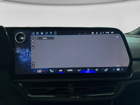 Used 2024 Chevrolet Equinox EV RS FWD image 14