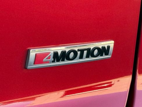 Used 2022 Volkswagen Atlas Cross Sport SEL R-Line image 58