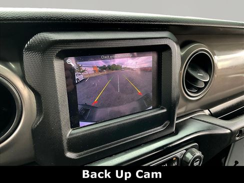 Used 2022 Jeep Gladiator Sport w/ Trailer Tow Package AWD/4WD image 13