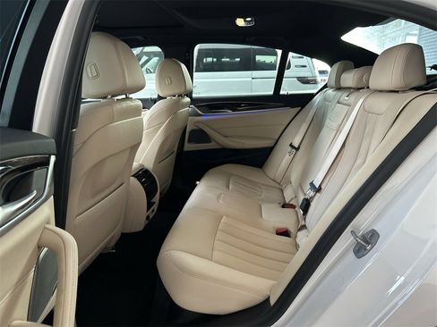 Used 2021 BMW 540i 540i w/ Premium Package image 40