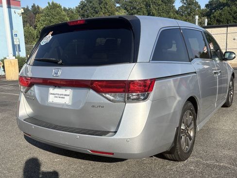 Used 2015 Honda Odyssey Touring Elite image 6