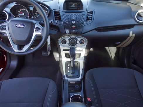 Used 2017 Ford Fiesta SE image 24