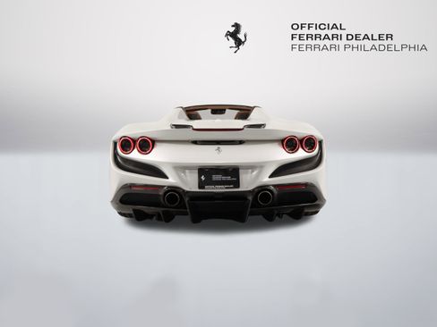Certified 2022 Ferrari F8 Tributo RWD image 7