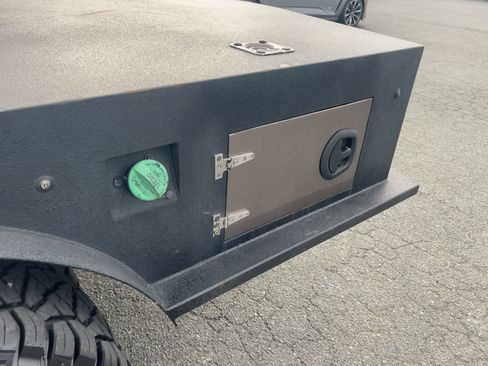 Used 2023 Ford F450 Lariat image 13