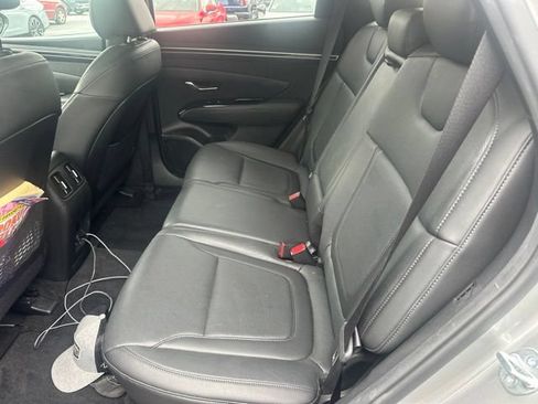 Used 2023 Hyundai Tucson Limited AWD/4WD image 12