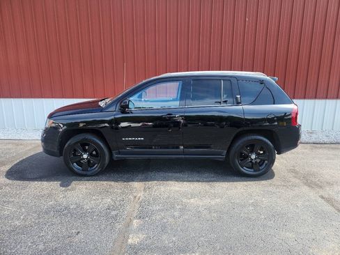Used 2016 Jeep Compass High Altitude AWD/4WD image 2