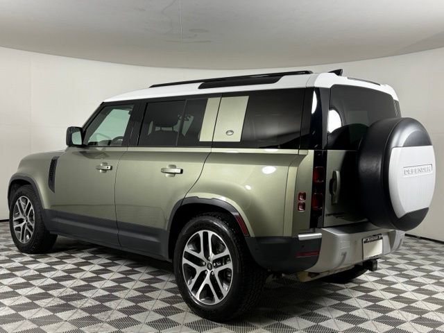 Used 2020 Land Rover Defender 110 HSE AWD/4WD image 6