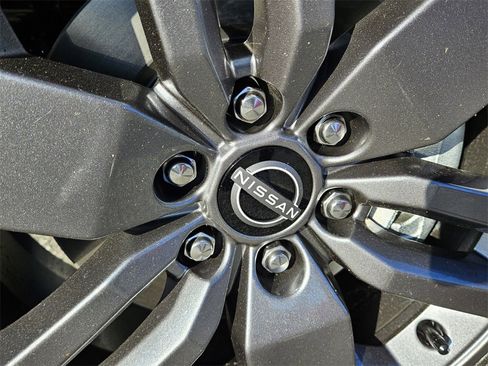 New 2026 Nissan Frontier SV w/ Tow Package image 18