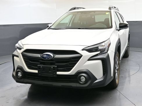 Certified 2024 Subaru Outback Premium AWD/4WD image 1