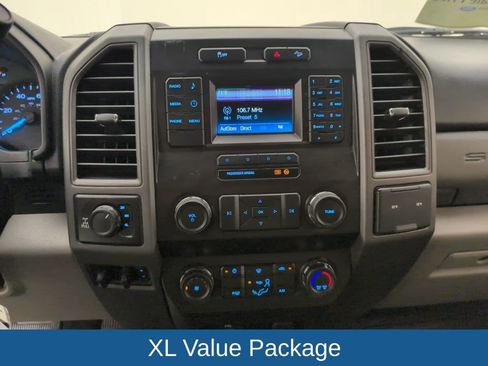 Used 2019 Ford F250 XL w/ Power Equipment Group image 27