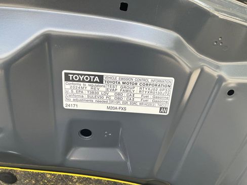 Used 2024 Toyota Prius LE image 39