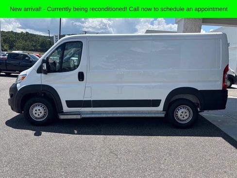 Used 2025 RAM ProMaster 2500 w/ U-Haul Equipment Group FWD image 24