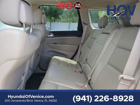 Used 2021 Jeep Grand Cherokee Limited RWD image 14