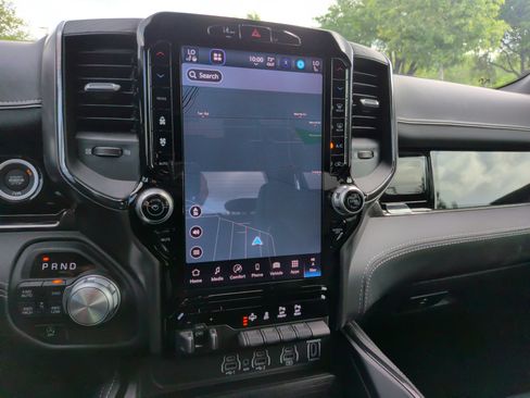 Used 2025 RAM 1500 Limited image 19