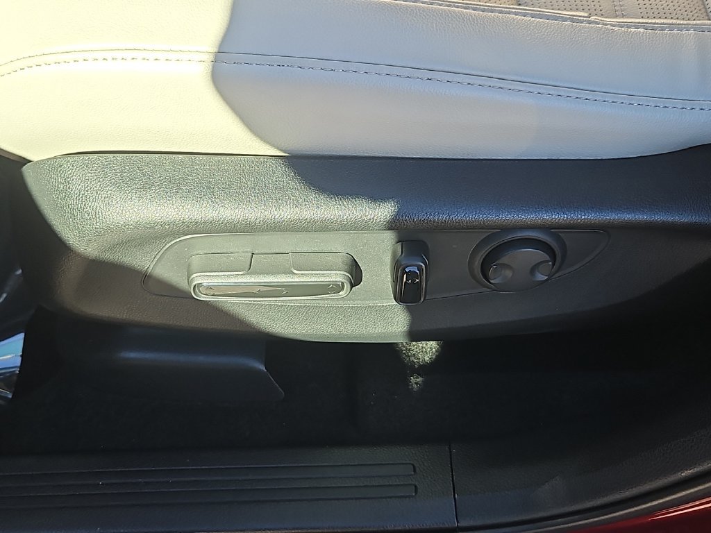 Used 2025 Honda CR-V EX-L image 22
