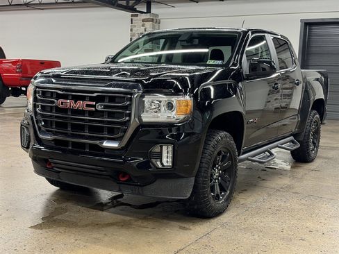 Used 2022 GMC Canyon AT4 AWD/4WD image 3