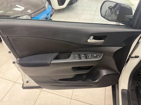 Used 2016 Honda CR-V LX image 13