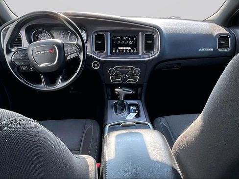 Used 2019 Dodge Charger SXT image 13