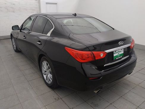 Used 2017 INFINITI Q50 2.0t w/ Moonroof Package RWD image 5
