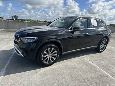 Used 2023 Mercedes-Benz GLC 300 image 31