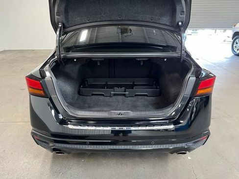 Used 2023 Nissan Altima 2.5 SL FWD image 16