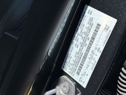 Used 2022 Ford Escape SEL image 15