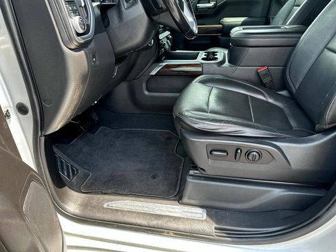 Used 2020 GMC Sierra 1500 SLT w/ SLT Premium Package image 11