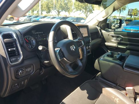 Used 2022 RAM 1500 Laramie AWD/4WD image 13