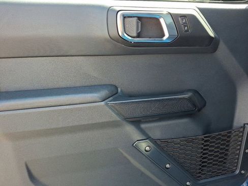 Certified 2025 Ford Bronco Big Bend AWD/4WD image 12