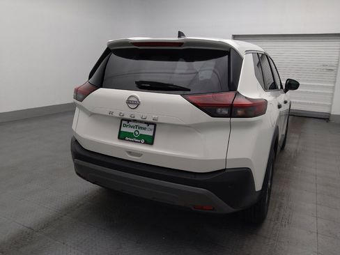 Used 2022 Nissan Rogue S FWD image 7